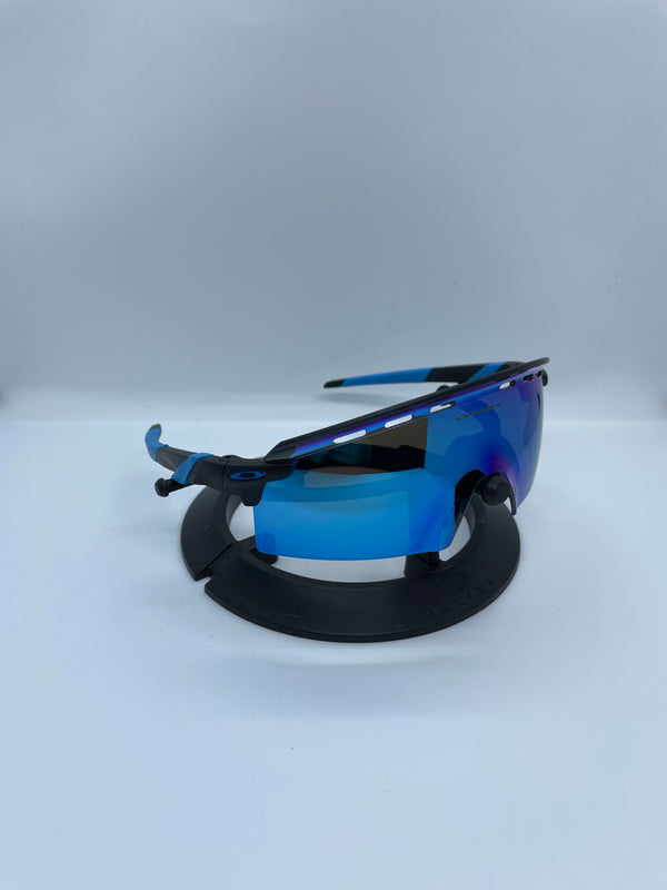 Oakley Encoder Strike Vented Sapphire 0009235